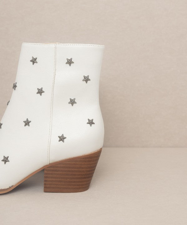 OASIS SOCIETY Ivanna - Star Studded Western Boots by